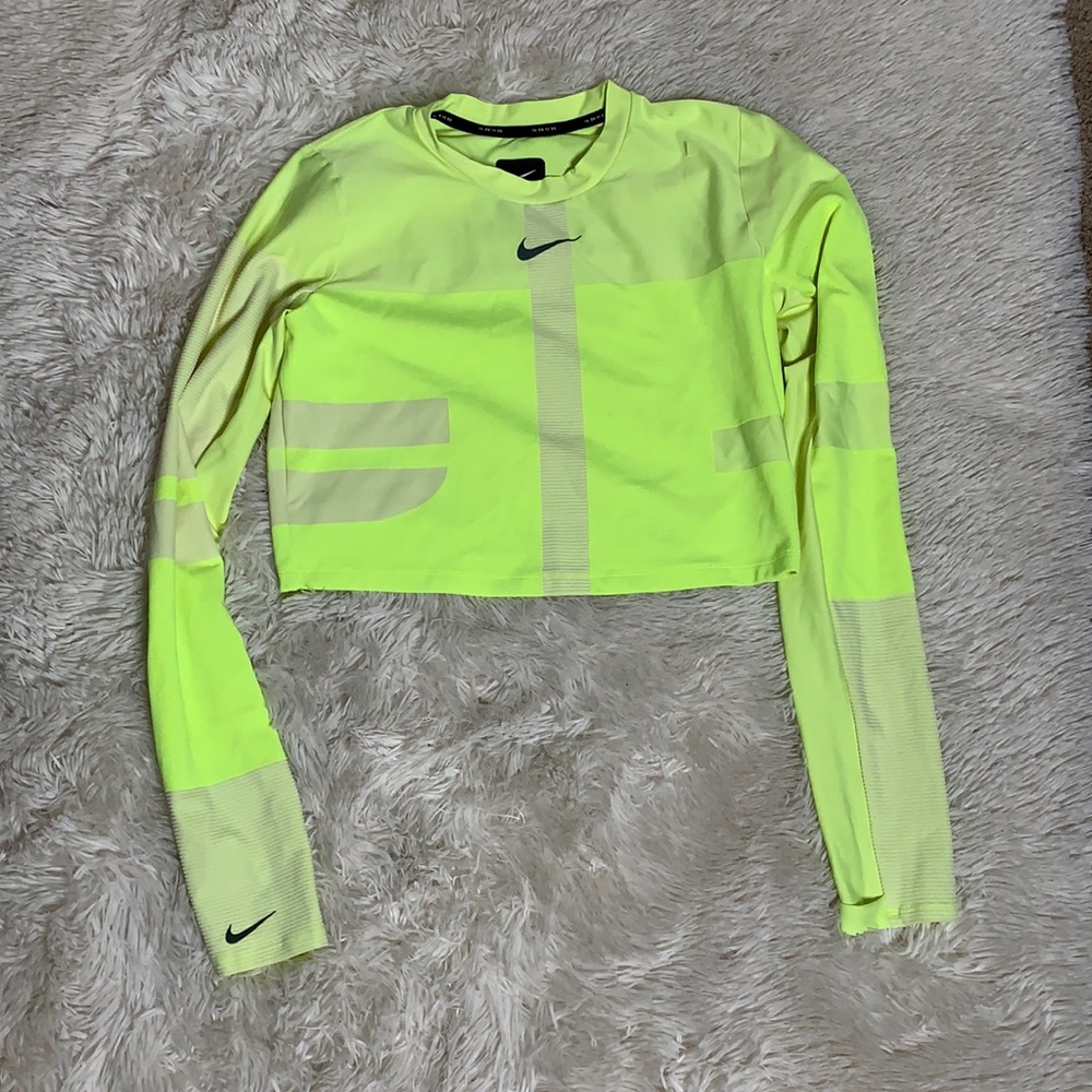 nike tech knit cropped long sleeve